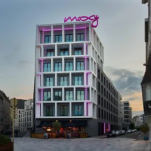 Hotel Moxy Brussels Center